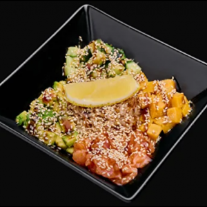 (рис, лосось, авокадо, огірки, манго, понзу, кунжут)<br>200 г<br> Боул з Лососем